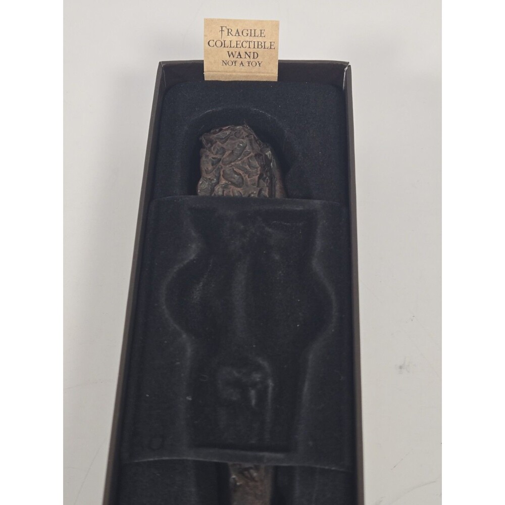 Universal Studios Kingsley Shacklebolt Interactive Harry Potter Wand Wizarding - Picture 3 of 9
